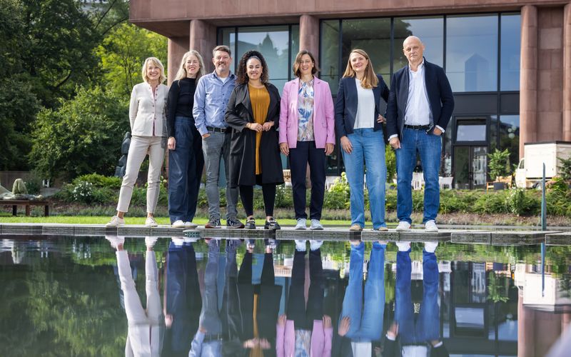 Brigitte Meier (WEGE), Romy Stühmeier (kompetenzz), Andreas Kämmer (Comspace), Leetitia Ecklé (Influencer GmbH), Daniela Siekmann (NTT Data Business Solutions), Natalie Schneider (Miele) und Jürgen Hase (P-ton AG)