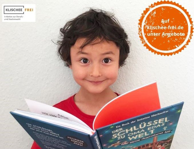 Kind mit Buch