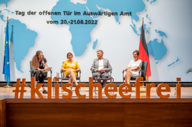 Diskussion auf der Bühne des Auswärtigen Amts zum Beitritt zur Initiative Klischeefrei