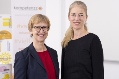 Geschäftsführerinnen Sabine Mellies und Romy Stühmeier